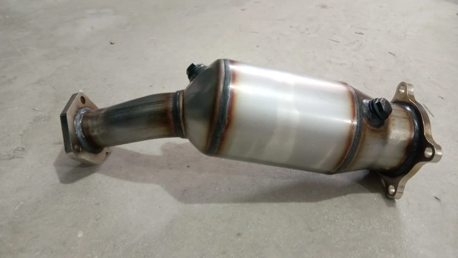 Audi A4 A6 Seat Exeo 2.0 TFSI Katalizör 2004-2011 | OEM 8E0254200HX